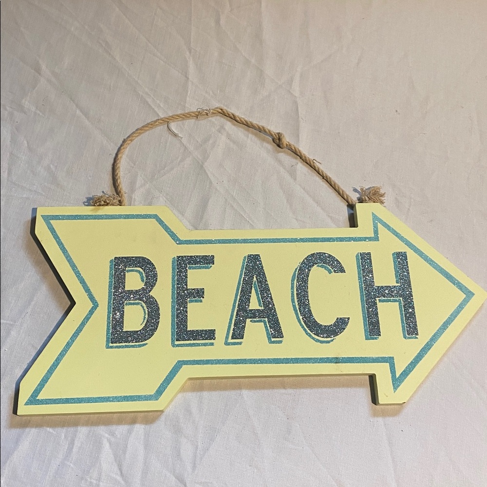 Vintage Yellow Beach Arrow Sign
